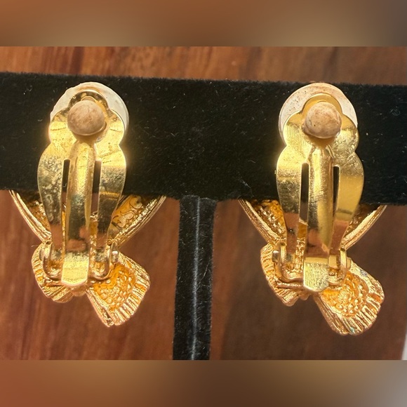 VTG Escada Margaretha Ley Signed Heart Knots Earrings Brushed Heavy Gold Gild - Picture 3 of 7